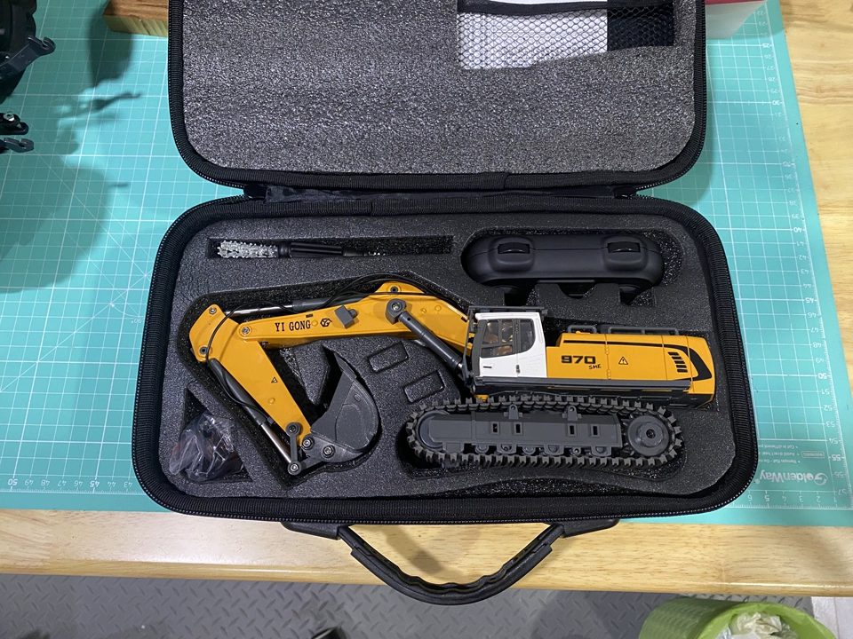 1:50 T14R  screw 970 excavator - Home Automation Tutorial のレビューと価格